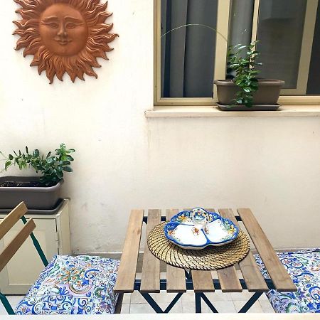 Apartment Alfonzetti-5 Min Walk To Central Train And Bus Station Catania Exterior foto